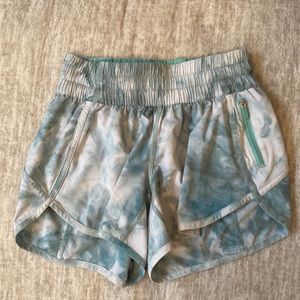 Lululemon Hotty Hots